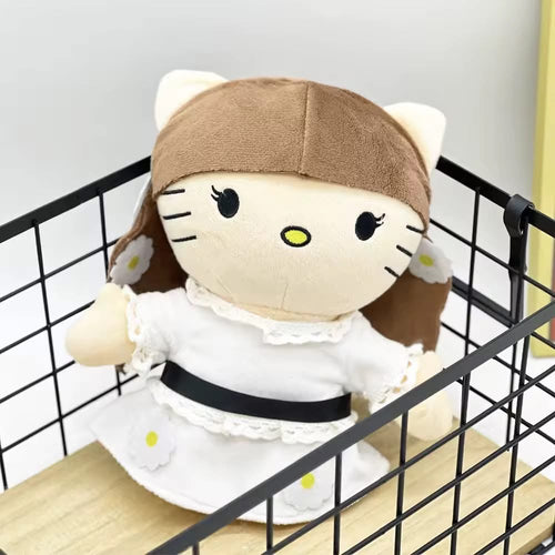 Lana del Rey Hello Kitty